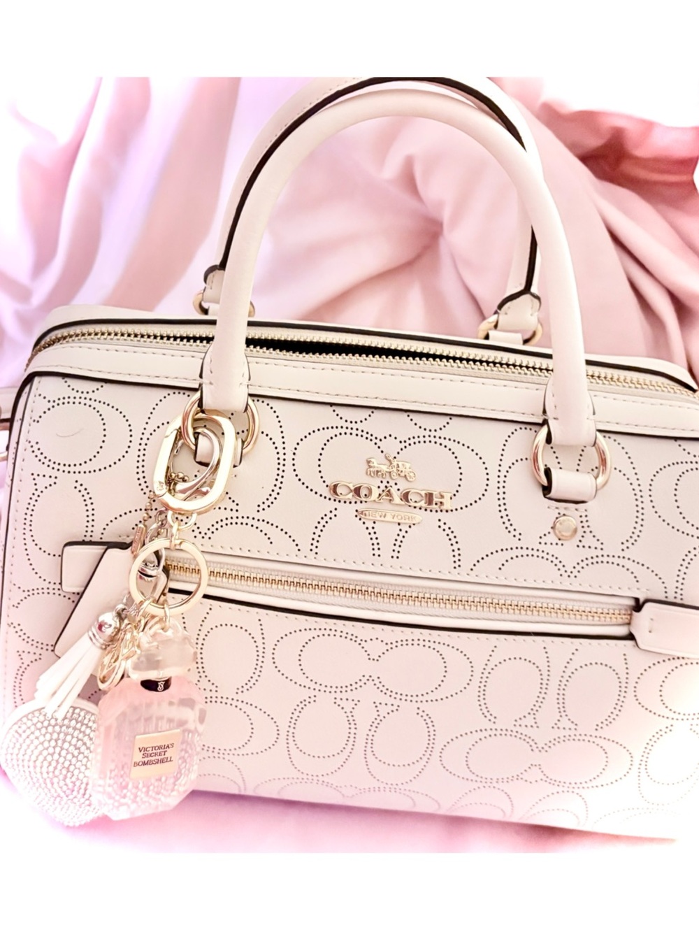 Coach off white Leather Perforated Signature Satchel with Gold Hardware - Picture 2 of 2